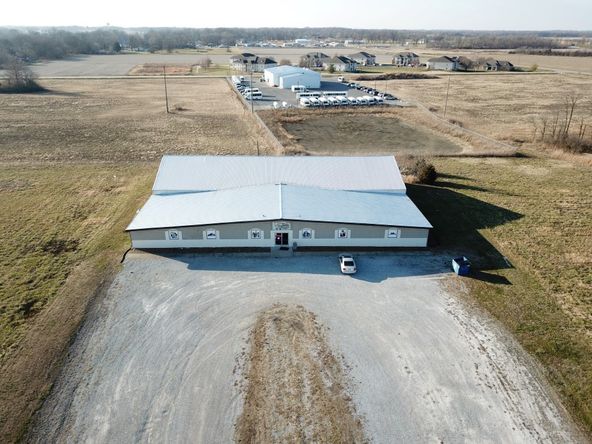 25 Veterans Dr, Harrisburg, IL 62946